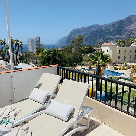 Hibisco Lazy Days Gigantes - Swimming Pool Ac